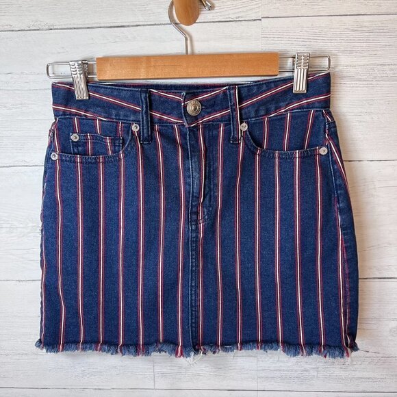 American Eagle Mini Skirt Womens Size 2 Red, White, Blue Stripe Denim July 4th - Picture 6 of 16